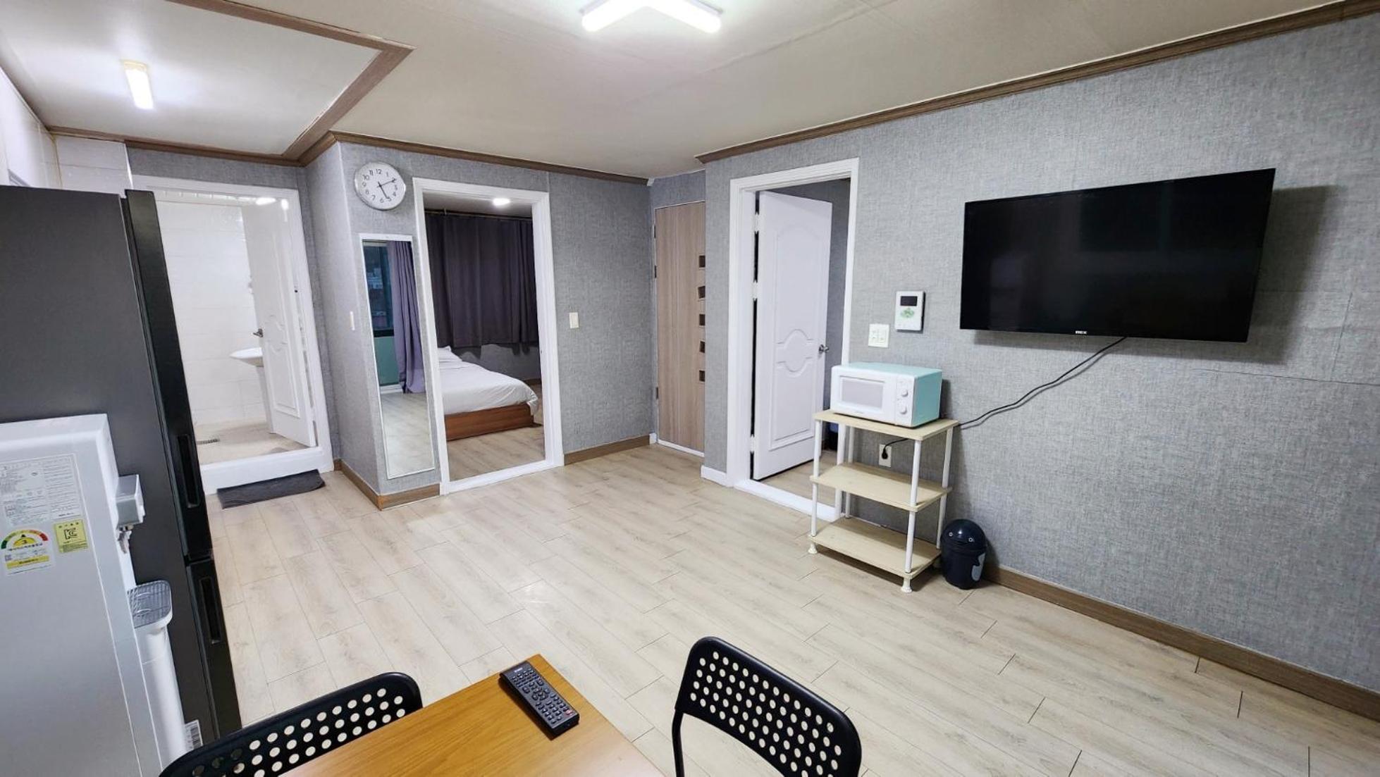 Готель 1012 House Namsan Сеул Номер фото