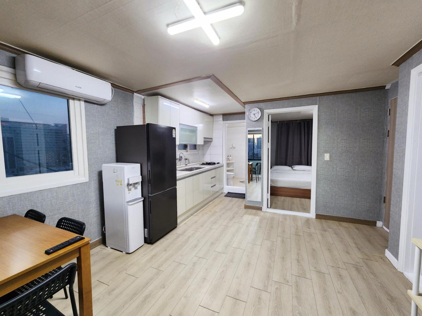Готель 1012 House Namsan Сеул Номер фото